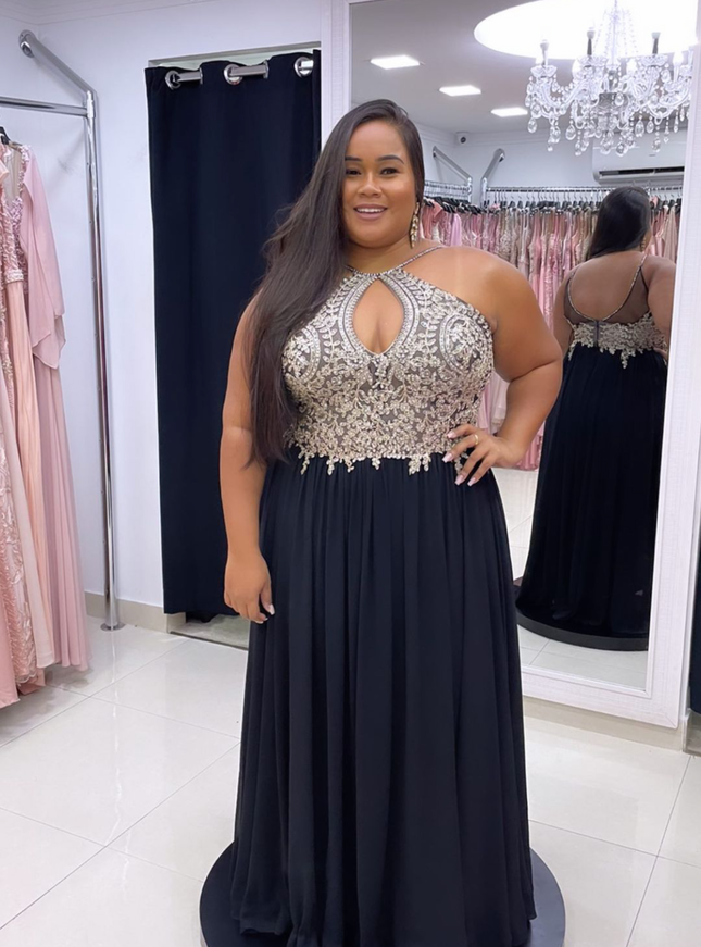 PRETO CORPETE DOURADO