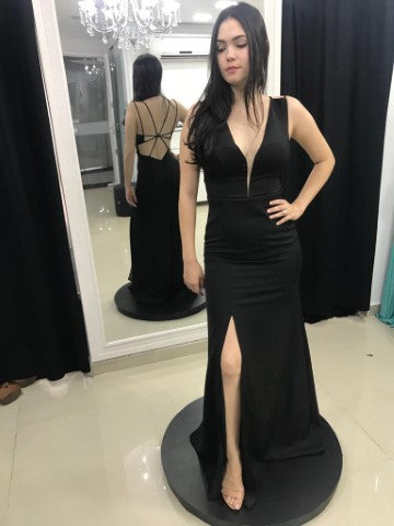 PRETO LETÍCIA