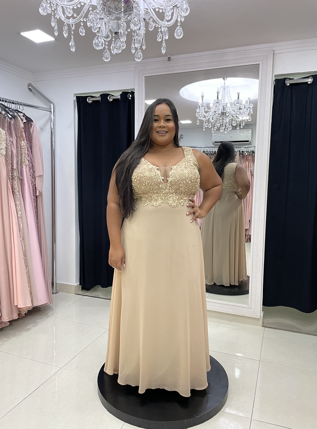 DOURADO PEITO PÉROLA SAIA LISA PLUS